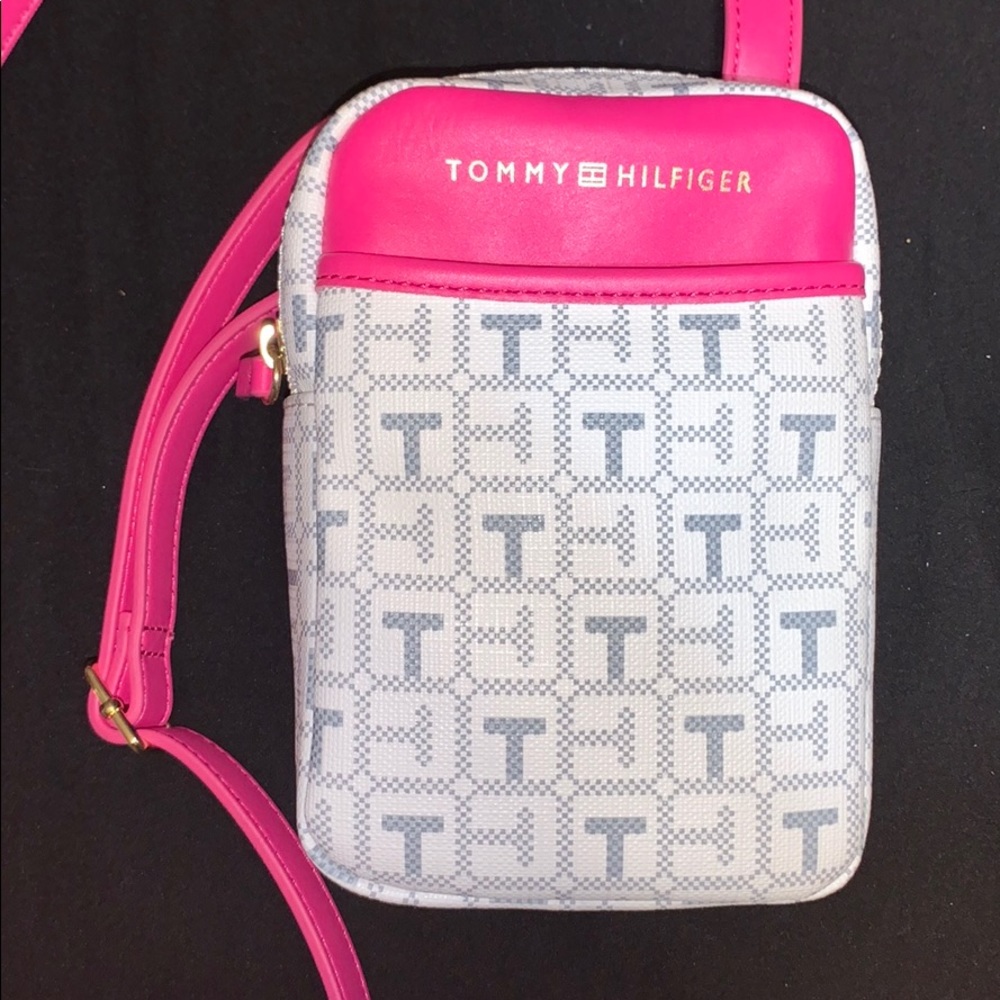 Women’s Tommy Hilfiger side bag !! Brand new!!!
